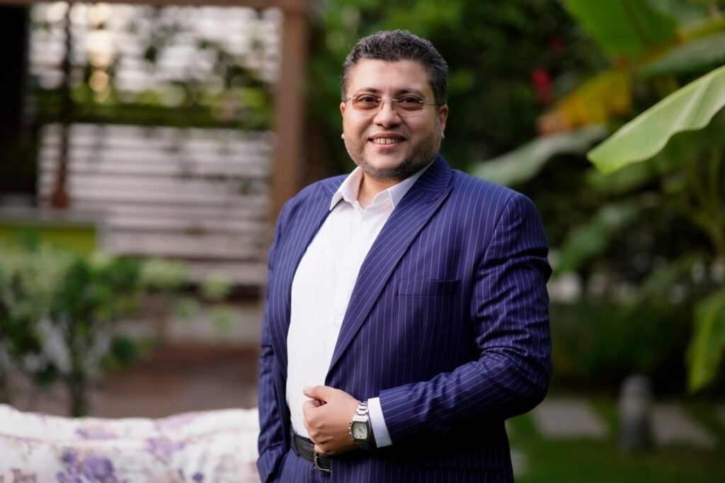 أفضل دكتور زرع قرنية في مصر – د. هشام غريب
